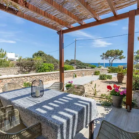 Villa Sunrise By The Sea Kiotari Exterior photo